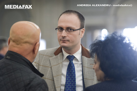 Imaginea articolului Cumpănaşu publică o scrisoare a tatălui Alexandrei: O să facem totul pentru a afla adevărul 