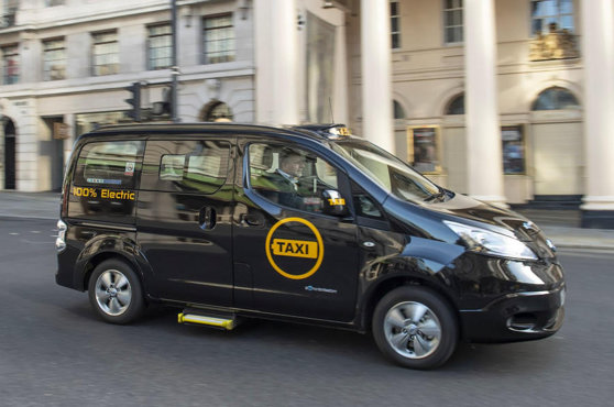 Imaginea articolului Celebrele taxiuri negre din Londra devin nepoluante, prin lansarea unei versiuni electrice