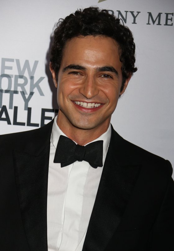Imaginea articolului Designerul american Zac Posen, un preferat al covorului roşu, îşi închide casa de modă