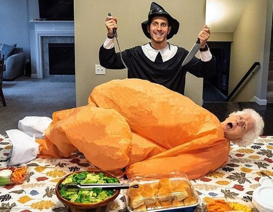 Imaginea articolului FOTO. Ipostazele amuzante în care s-au fotografiat o bunică şi nepotul ei, spre deliciul urmăritorilor de pe Instagram 