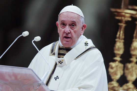 Imaginea articolului Papa Francisc şi-a cerut scuze pentru că a lovit cu palma o femeie: De atâtea ori ne pierdem cumpătul