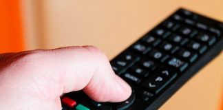 Alege telecomenzi universale pentru confortul tău