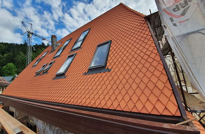 reparatii-acoperis-brasov-tigla-ceramica